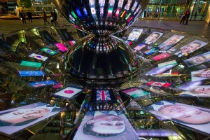 Faces of G20 leaders projected onto a revolving mirror scultpture SeoulKorea