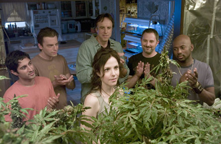 still showing the cast of the Showtime TV show Weeds